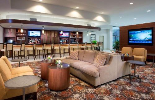 Lafayette Hotel | DoubleTree by Hilton Lafayette