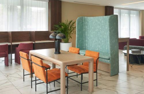 West Little River Hotel | DoubleTree by Hilton Miami North I-95