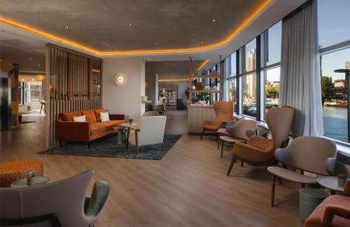 Stadsdriehoek Hotel | DoubleTree by Hilton Rotterdam Centre