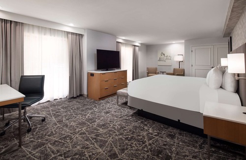 Sacramento Hotel | DoubleTree by Hilton Sacramento