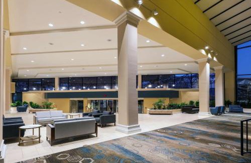 Downtown Tulsa Hotel | DoubleTree by Hilton Tulsa Downtown