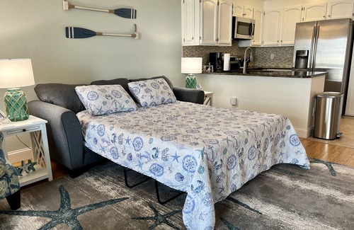 Carolina Beach Condo | Doubleview Delight- Ocean and lake views in the heart of Carolina Beach