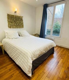 Villemomble Apartment | Douce France - 300m to train station/6persons/2Rooms/35mnToDisney