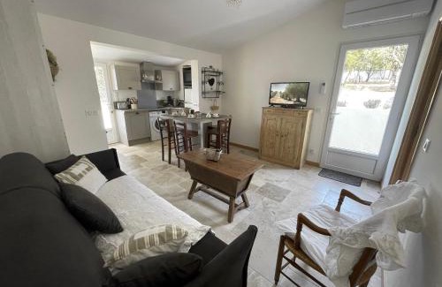 Fox-Amphoux House | DOUCEUR D OLIVE, gite de charme 4 pers tout confort aux portes du Verdon - NOUVEAU A LA LOCATION