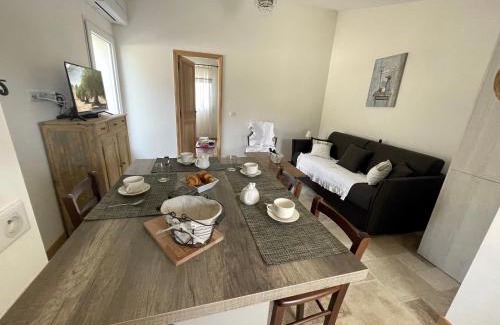 Fox-Amphoux House | DOUCEUR D OLIVE, gite de charme 4 pers tout confort aux portes du Verdon - NOUVEAU A LA LOCATION