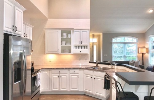 Douglas House | Douglas Beach Rental - Close to everything! Sleeps up to 12.