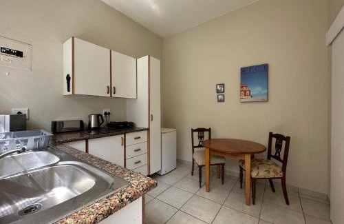 Pennington Apartment | Douglas Cottage