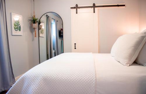 McMinnville Hotel | Douglas On Third