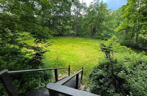 Pulaski House | Douglaston Salmon Run - River Lodge
