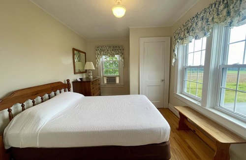 Pulaski Cabin | Douglaston Salmon Run - Salmon Run Lodge
