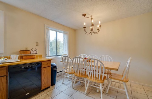West Dover Condo | Dover Condo w/Grill & Balcony: 3 Mi to Mt Snow!