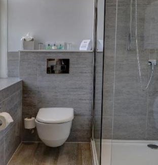 Dover Hotel | Dover Marina Hotel & Spa, Tapestry Collection by Hilton