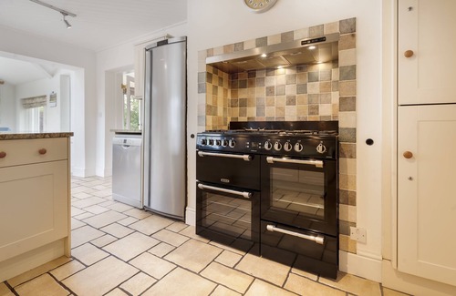Coniston House | Dow Crag House - Coniston House for 6 guests in 3 bedrooms