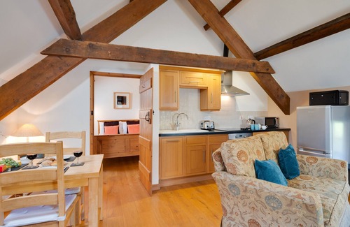 Snowdonia National Park Area House | Dowlod y Gelli - One Bedroom House, Sleeps 2