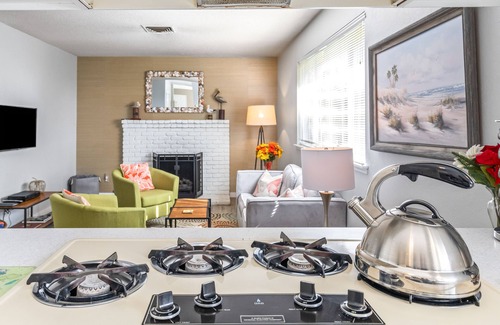 Morro Bay House | Down by the Beach!