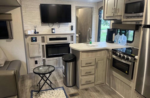 Bethera RV Rental | Down By The River.Charleston Getaway w/fishing, grilling, camping, and hiking