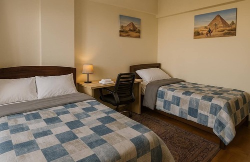 Muharam Bik Apartment | Downtown 2BR- Smart TV, Wi-Fi,Work Desks & Balcony
