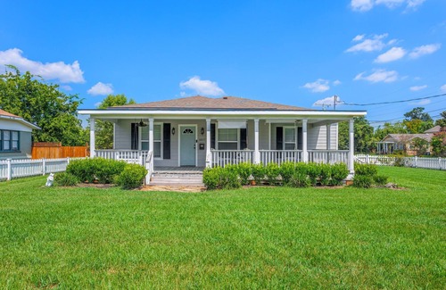 Lake Charles House | Downtown 3 Bedroom Home