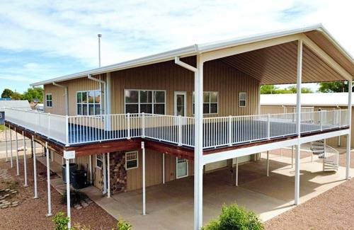 Roswell House | Downtown 4-bedroom house with views and lots of space