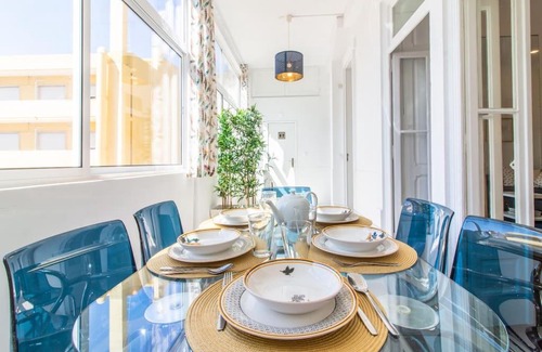 Lisbon Old Town Apartment | Downtown 7 Bedroom Apartment - Liberdade