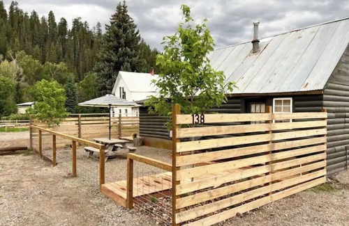 Pagosa Springs Cabin | Downtown Cabin - Walk to the River
