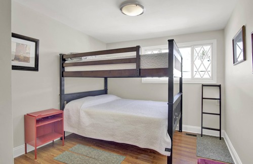 Carlisle House | Downtown Carlisle Townhouse