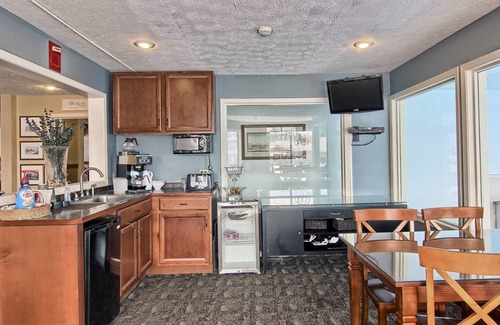 Charlevoix Condo | Downtown Charlevoix Getaway | Indoor/Outdoor Pool | Updated | Dog Friendly.