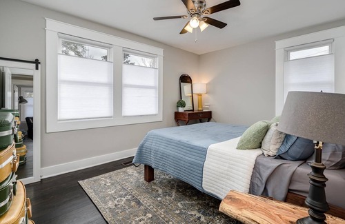 Murfreesboro Cottage | Downtown Cottage, walking distance to everything!