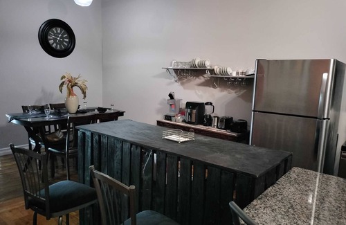 Detroit Apartment | Downtown Detroit Loft - Fully equipped & Absolutely Gorgeous theme by RedAwning