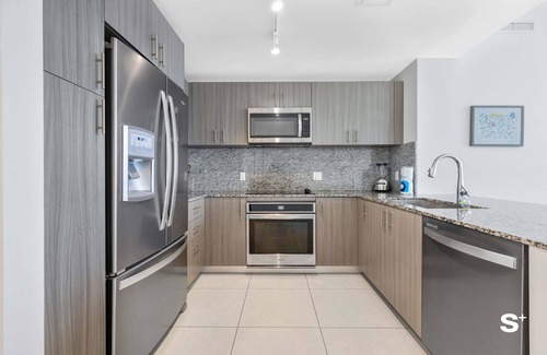 Doral Condo | Downtown Doral 2BR | Skyline Views and Free Parking