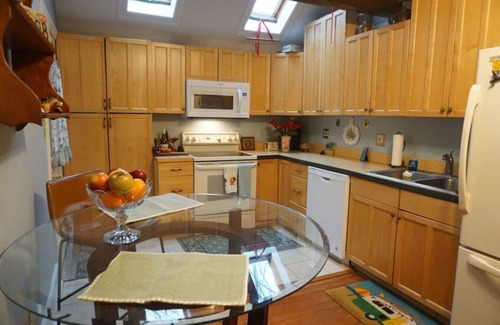 Doylestown House | Downtown Doylestown - walking distance to