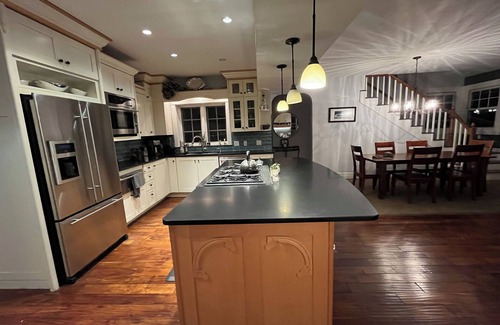 Historic Downtown Durango House | Downtown Durango Retreat – Spacious 4-Bedroom Home, Sleeps 11