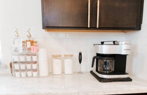 Northside House | Downtown Escape with Backyard, Gameroom and Hot Tub