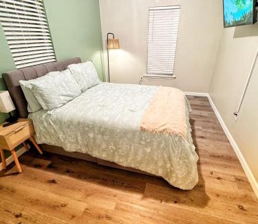 Fort Smith Apartment | Downtown Fort Smith Apartment with Yard Pet Friendly