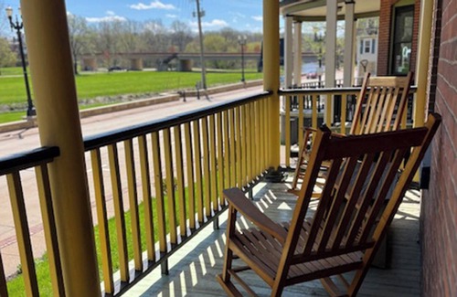 Galena House | Downtown Galena River Front views and Deck