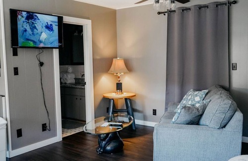 Gatlinburg Condo | Downtown Gatlinburg- Free Parking!