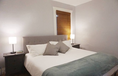 Downtown Salt Lake City Apartment | Downtown Gem King Bed Fast WIFI