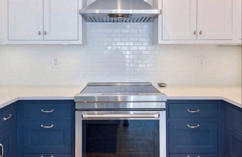 Yachting Village House | Downtown Gem with Harbor view