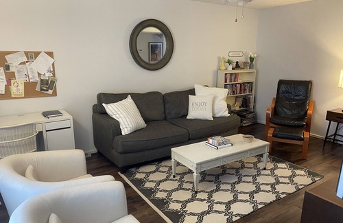 Colonel Elias Earle Historic District Condo | Downtown Greenville Historic District Vacation/Corporate Condo!