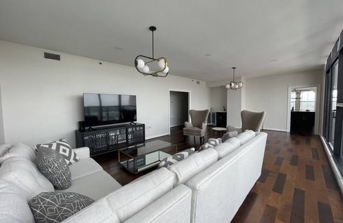 High Point Condo | Downtown High Point condo with Stunning Views!