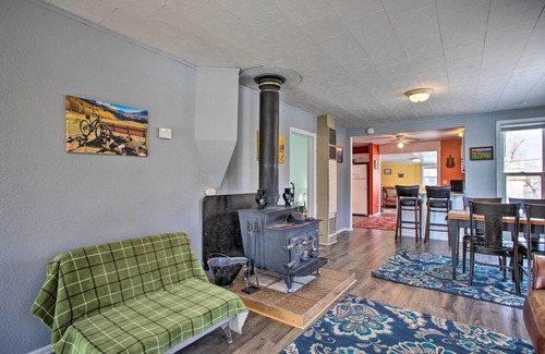 Montrose House | Downtown Home - 12 Mi to Black Canyon Nat’l Park!