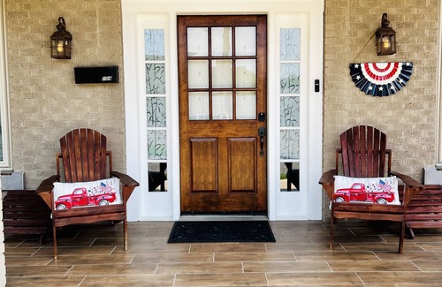Hot Springs House | Downtown Hot Springs and Bathhouse Row! Minutes from all amenities!