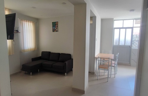 Lake Titicaca - Puno Apartment | Downtown house floor 01