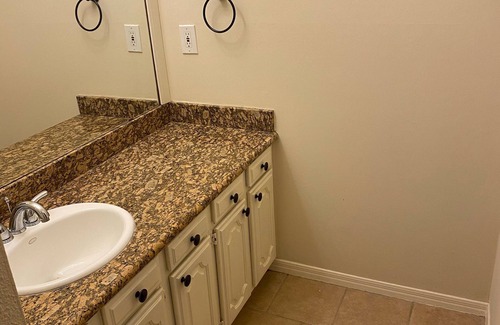 Houston House | Downtown Houston 2bd/2baTownhouse