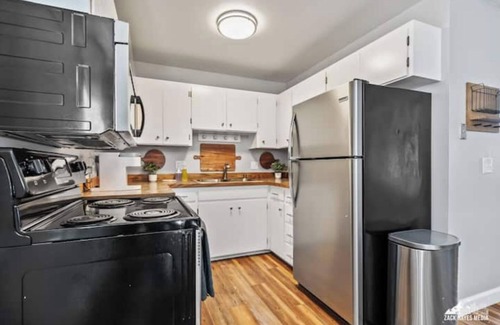 Downtown Anchorage Apartment | Downtown Iditarod - Yentna -2
