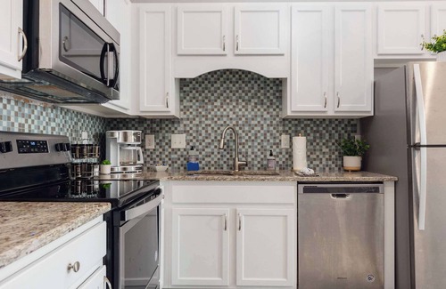 Johnson City Apartment | Downtown JC Loft Steps from Attractions