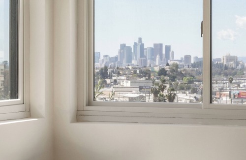 Monterey Park House | Downtown LA views+Hot tub+ Designer Home!