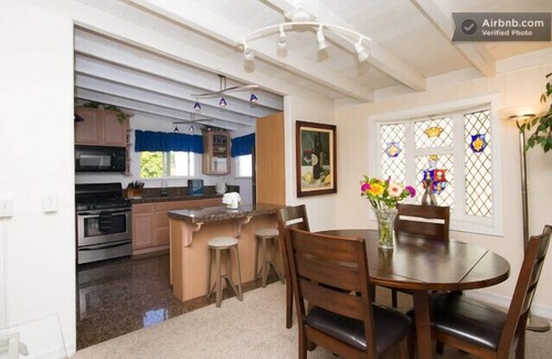 Laguna Beach Apartment | Downtown Laguna Beach Penthouse with Ocean View