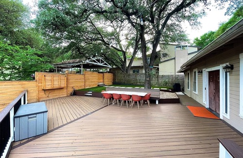 Travis Heights House | Downtown Location - Travis Heights, Walking distance to Rainey, SOCO, downtown…