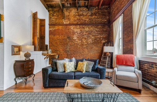 Cookeville Condo | Downtown Loft on Historic West Side of Cookeville